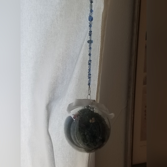 Beautifully Handcrafted Witch Ball - Picture 5 of 6